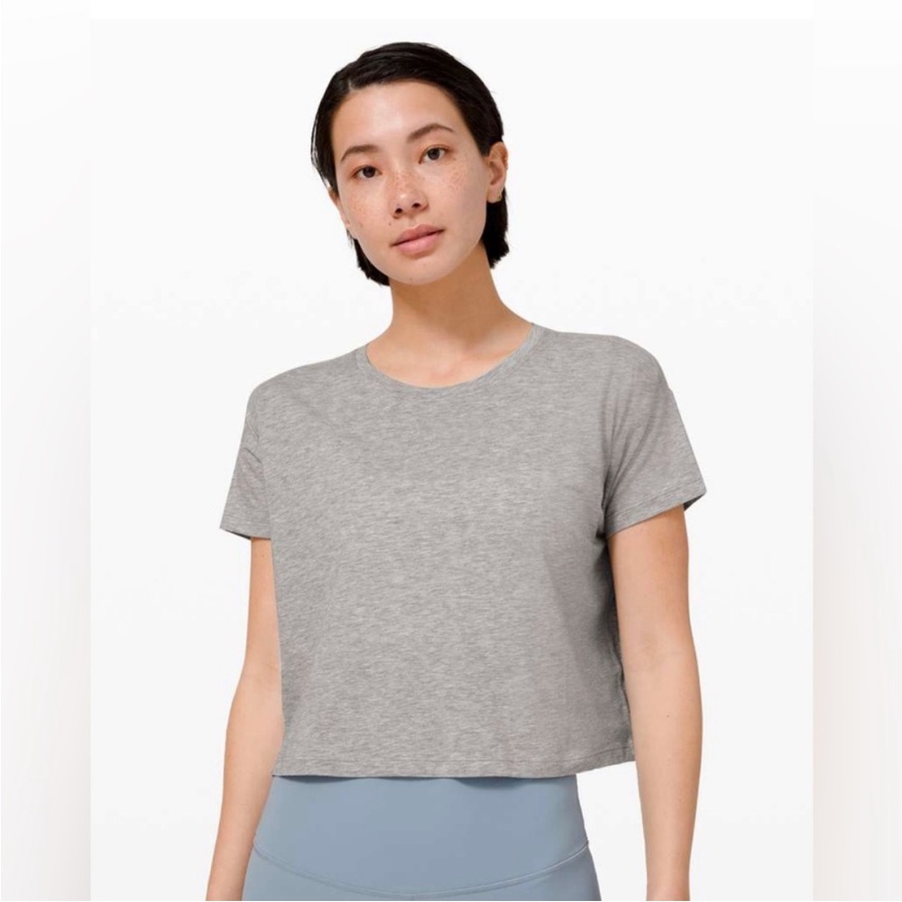 Lululemon top